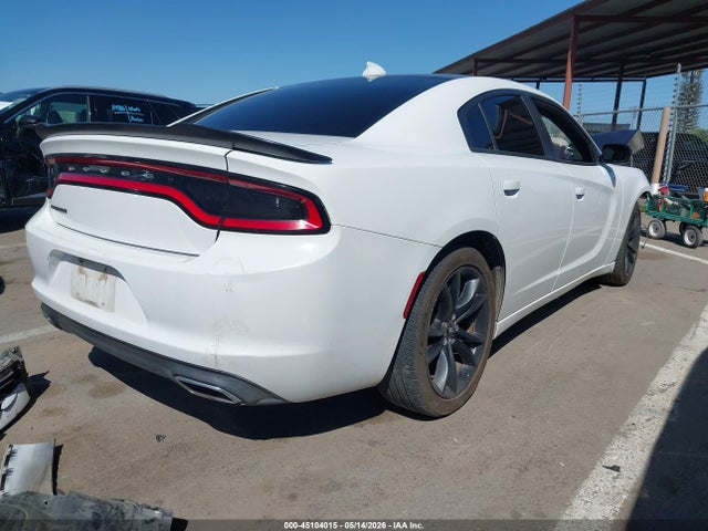 Dodge Charger Sxt Rwd