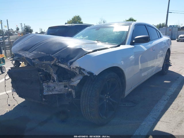 Dodge Charger Sxt Rwd