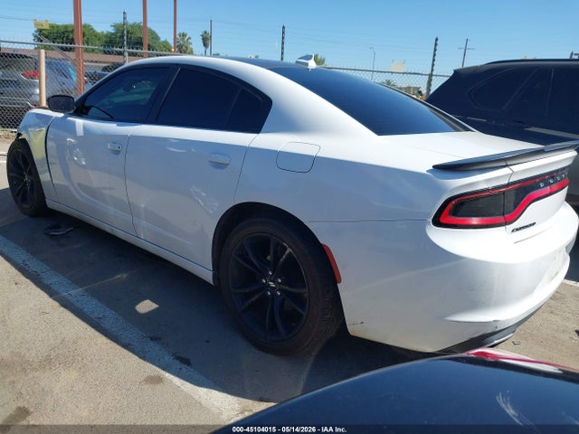 Dodge Charger Sxt Rwd