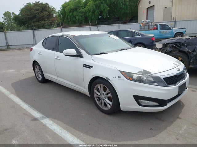 Salvage Kia Optima Image