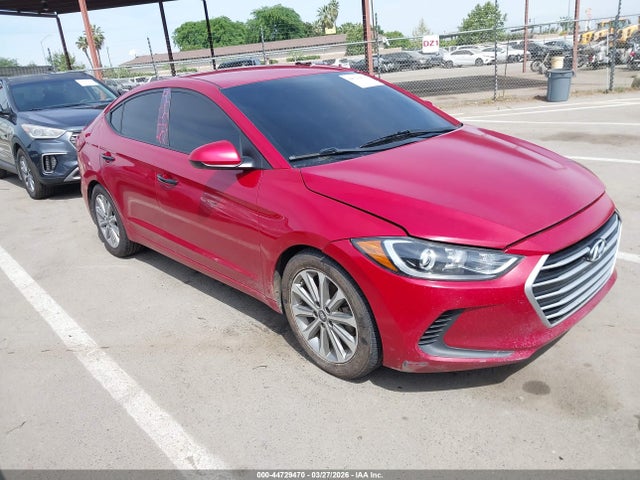Salvage Hyundai ELANTRA Image