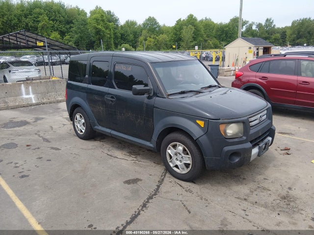 Salvage Honda Element Image