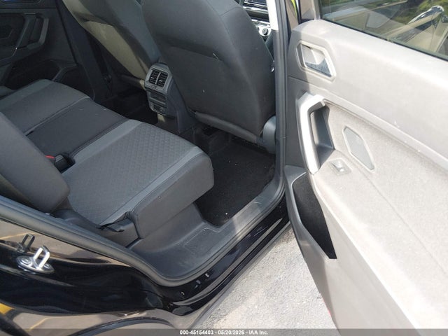 Volkswagen Tiguan 2.0t S