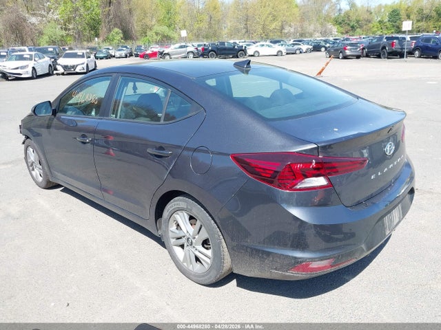 Hyundai ELANTRA Sel