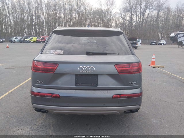 Audi Q7 3.0t Premium