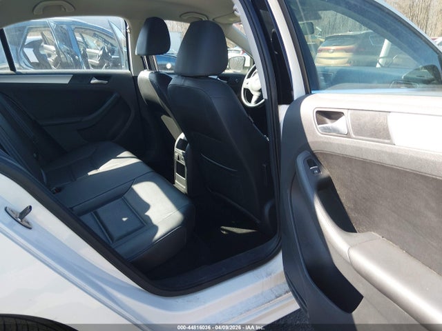 Volkswagen Jetta 2.5l Se