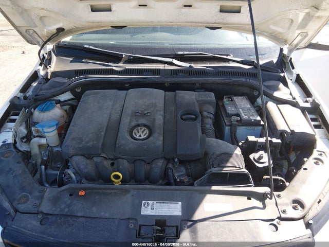 Volkswagen Jetta 2.5l Se