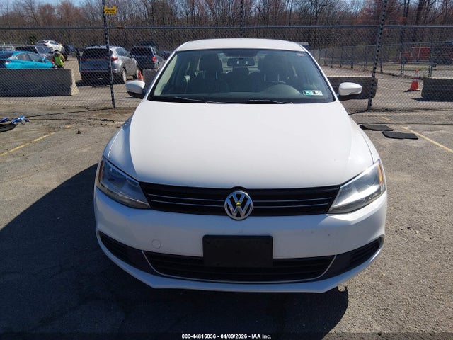 Volkswagen Jetta 2.5l Se