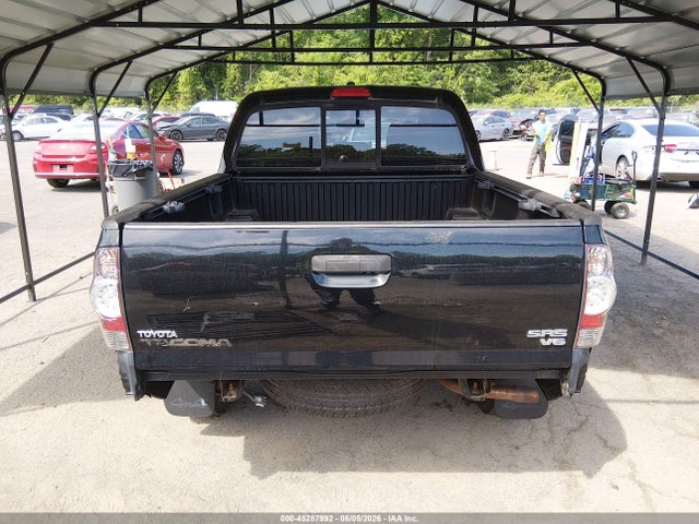 Toyota Tacoma Base V6