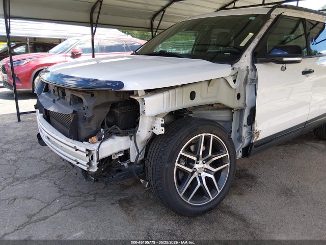 Ford Explorer Sport