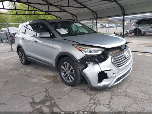 Salvage Hyundai SANTA FE Image