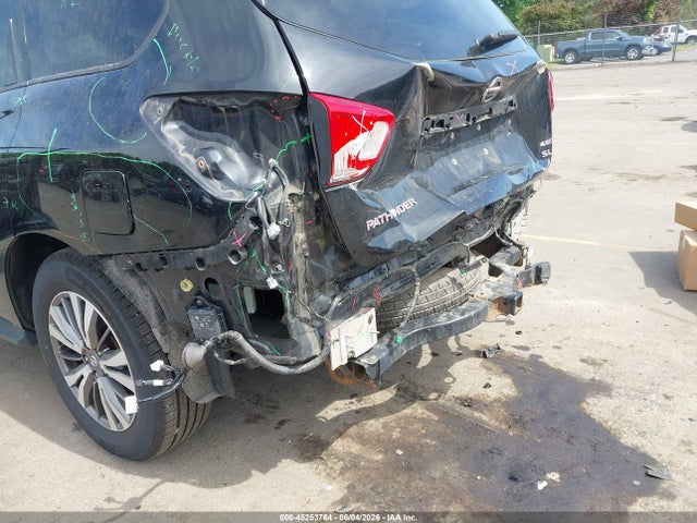 Nissan Pathfinder Sl