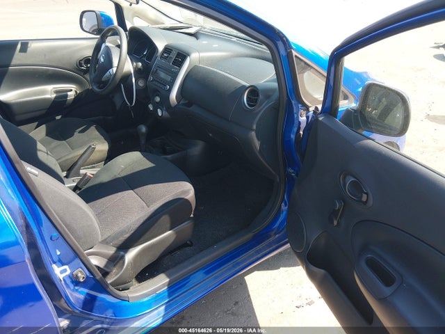 Nissan Versa S Plus