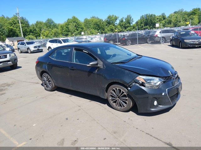 Salvage Toyota Corolla Image