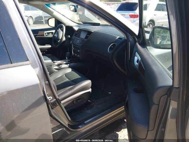 Nissan Pathfinder Sl