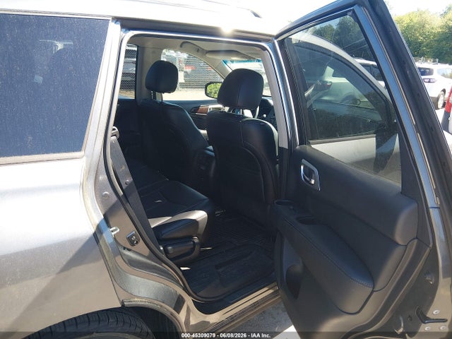 Nissan Pathfinder Sl