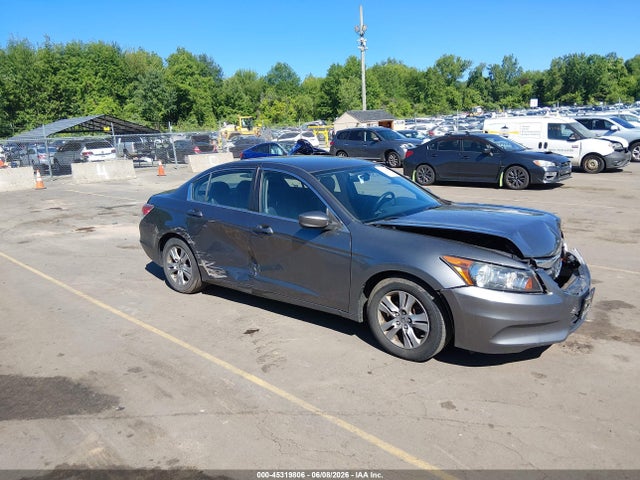 Salvage Honda Accord Image