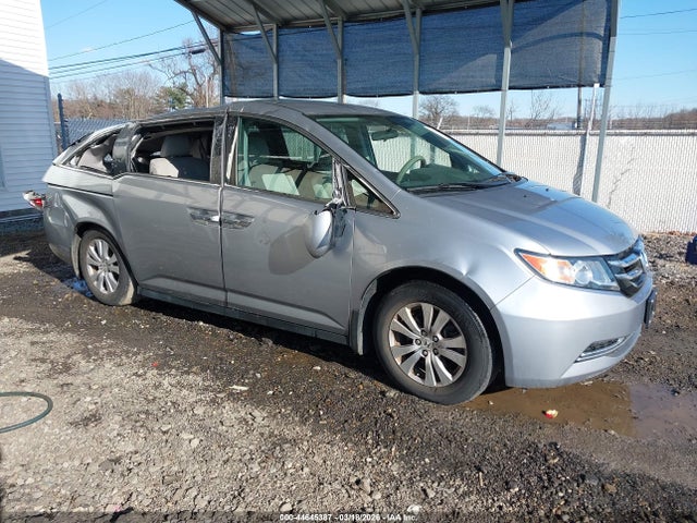 Salvage Honda Odyssey Image