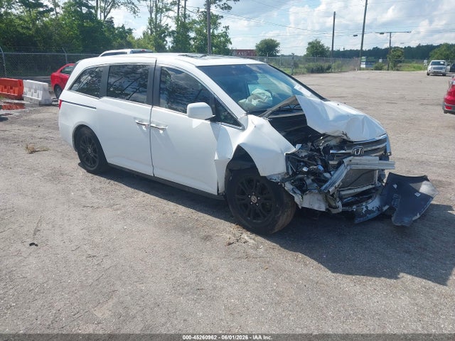 Salvage Honda Odyssey Image