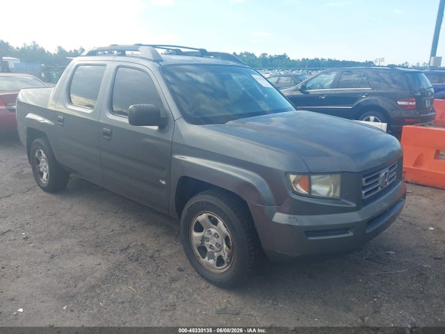 Salvage Honda Ridgeline Image