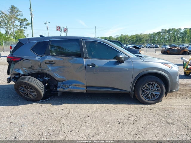 Nissan Rogue S Fwd