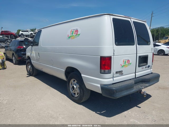 Ford E-150 Commercial