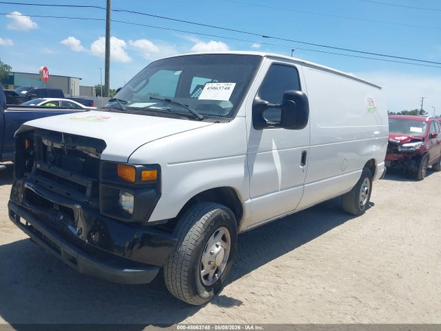 Ford E-150 Commercial