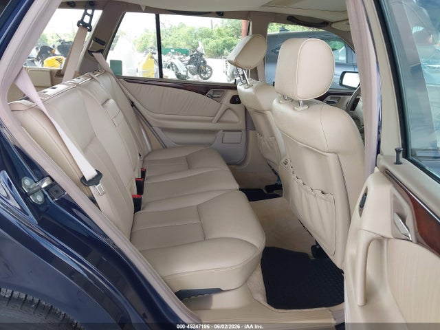 Mercedes-Benz E-Class Awd