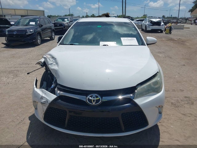 Toyota Camry Se
