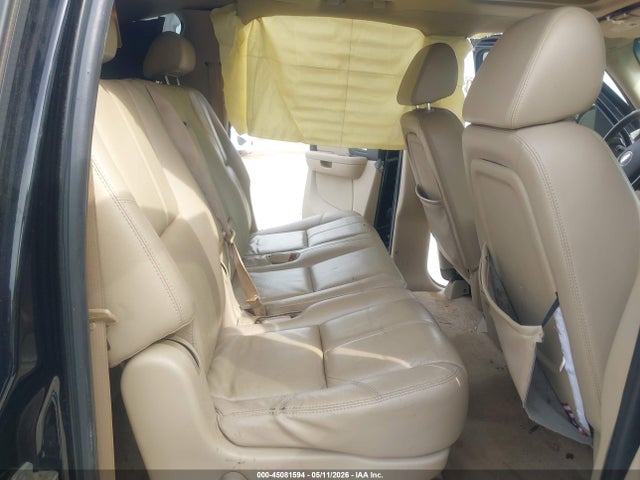 Chevrolet Suburban 1500 Ltz