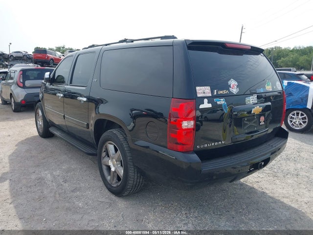Chevrolet Suburban 1500 Ltz