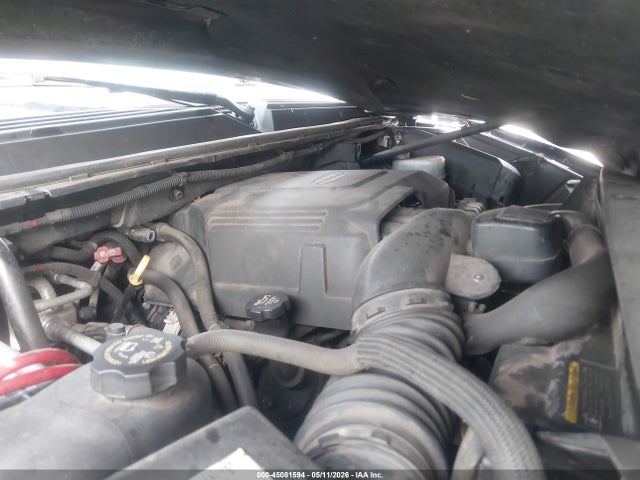 Chevrolet Suburban 1500 Ltz