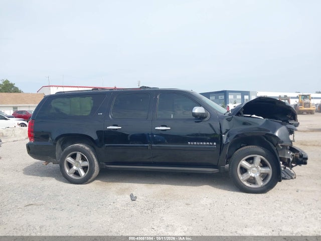 Chevrolet Suburban 1500 Ltz