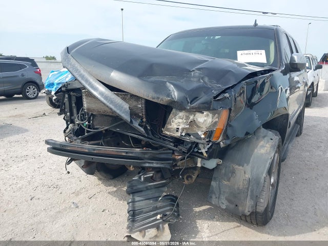 Chevrolet Suburban 1500 Ltz