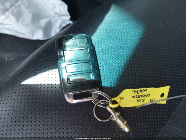 Kia Cadenza Technology