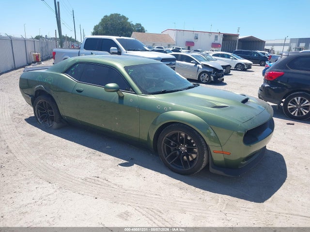 Salvage Dodge Challenger Image