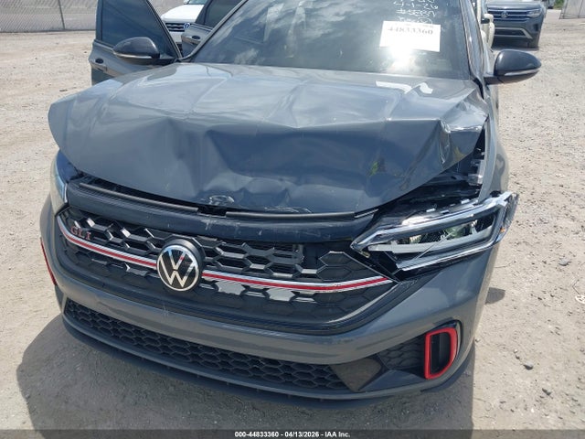 Volkswagen Jetta 2.0t Autobahn