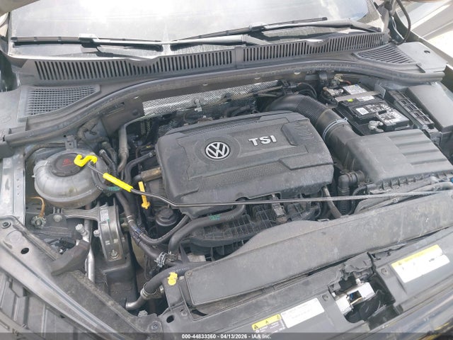 Volkswagen Jetta 2.0t Autobahn