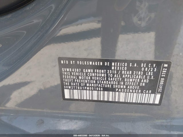 Volkswagen Jetta 2.0t Autobahn