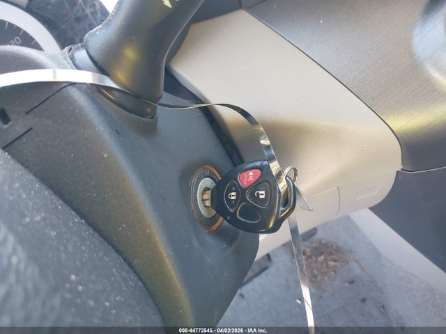 Toyota RAV4 Base V6