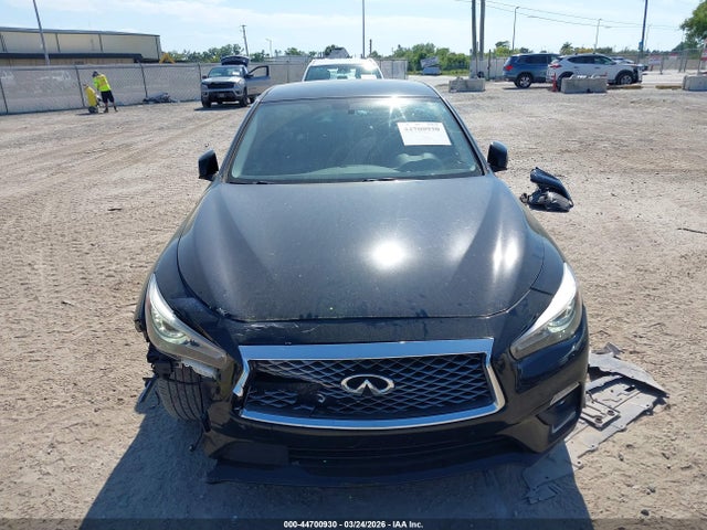 INFINITI Q50 Pure