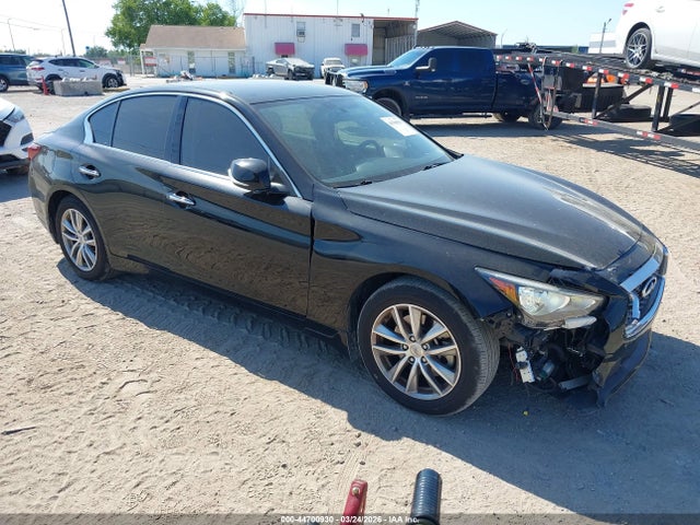 Salvage INFINITI Q50 Image