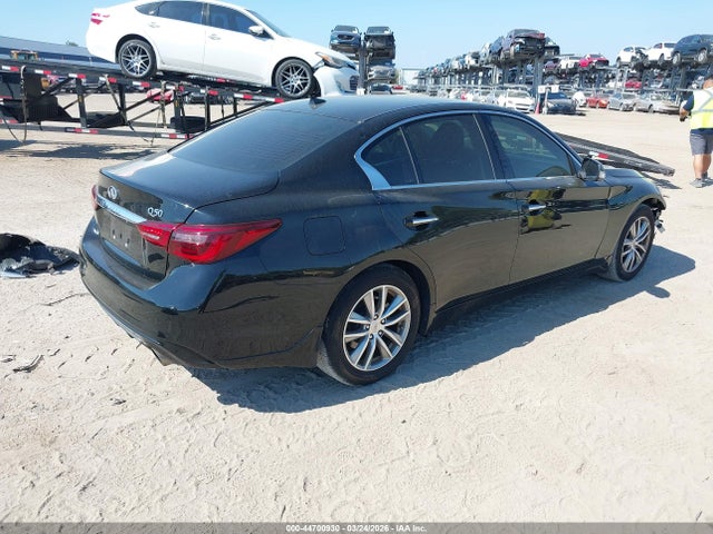 INFINITI Q50 Pure
