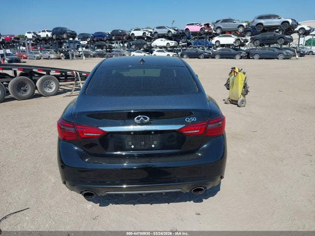 INFINITI Q50 Pure