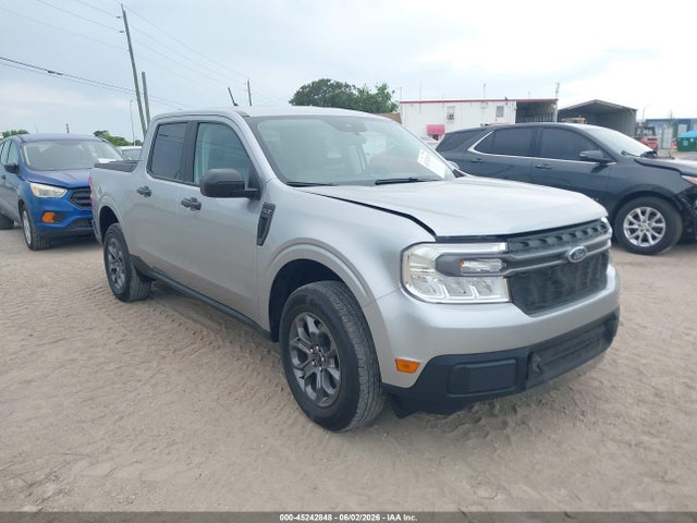 Salvage Ford Maverick Image