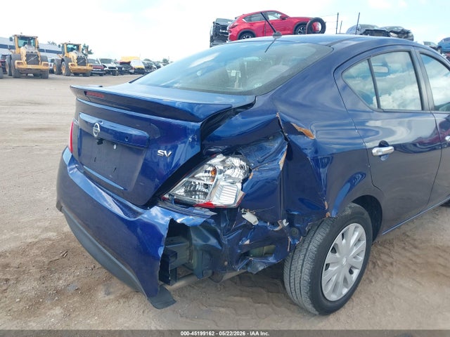 Nissan Versa 1.6 Sv