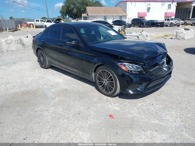 Salvage Mercedes-Benz C-Class Image