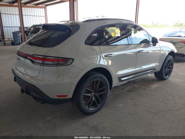 Porsche Macan T