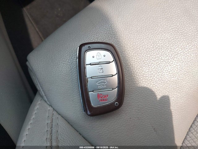 Hyundai SONATA Sport