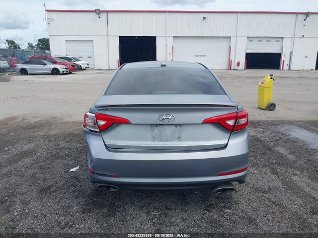 Hyundai SONATA Sport